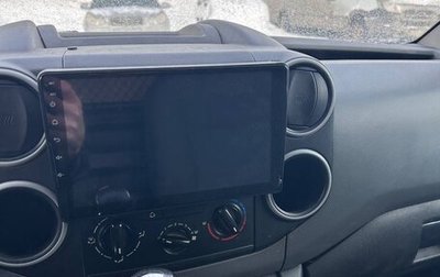 Peugeot Partner II рестайлинг 2, 2012 год, 550 000 рублей, 1 фотография