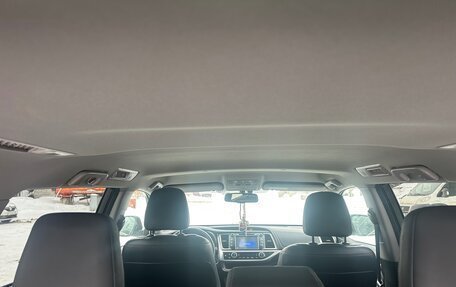 Toyota Highlander III, 2014 год, 2 890 000 рублей, 10 фотография