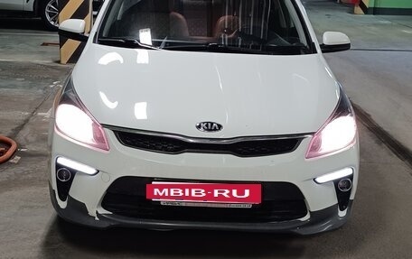 KIA Rio IV, 2018 год, 1 150 000 рублей, 2 фотография