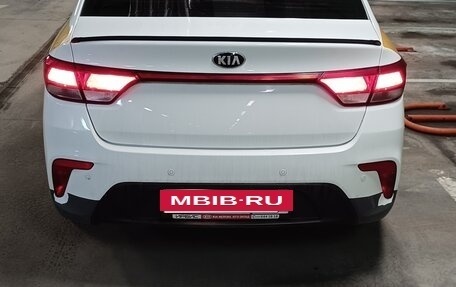 KIA Rio IV, 2018 год, 1 150 000 рублей, 3 фотография