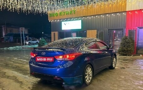 Hyundai Avante, 2012 год, 700 000 рублей, 6 фотография