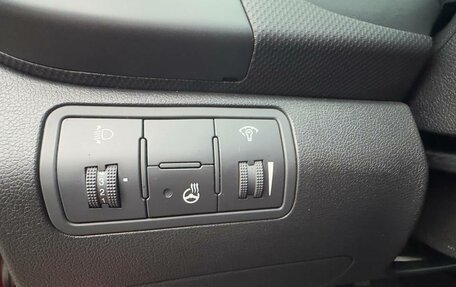 Hyundai Solaris II рестайлинг, 2015 год, 950 000 рублей, 15 фотография