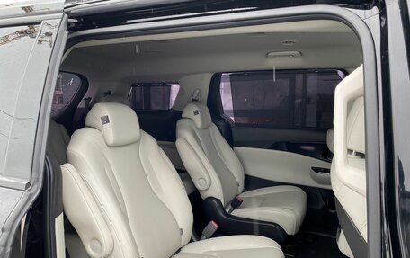 KIA Carnival, 2020 год, 3 799 000 рублей, 31 фотография