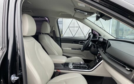 KIA Carnival, 2020 год, 3 799 000 рублей, 29 фотография