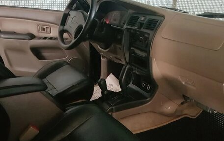 Toyota 4Runner III, 2001 год, 1 550 000 рублей, 11 фотография