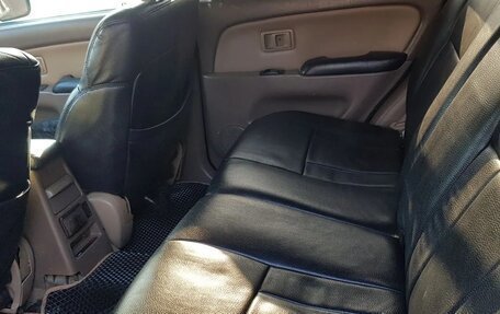 Toyota 4Runner III, 2001 год, 1 550 000 рублей, 13 фотография