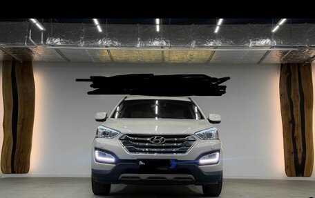 Hyundai Santa Fe III рестайлинг, 2013 год, 2 250 000 рублей, 2 фотография