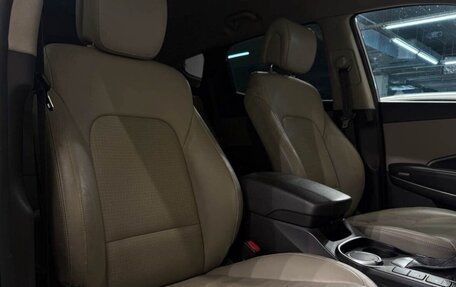 Hyundai Santa Fe III рестайлинг, 2013 год, 2 250 000 рублей, 21 фотография