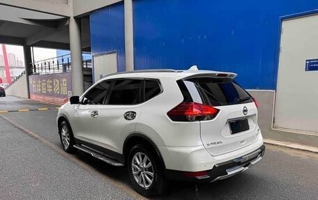 Nissan X-Trail, 2023 год, 2 050 000 рублей, 4 фотография