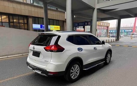 Nissan X-Trail, 2023 год, 2 050 000 рублей, 6 фотография