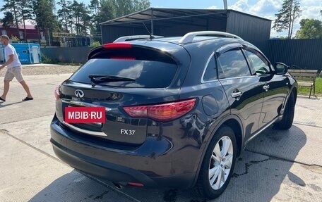 Infiniti FX II, 2012 год, 1 700 000 рублей, 4 фотография