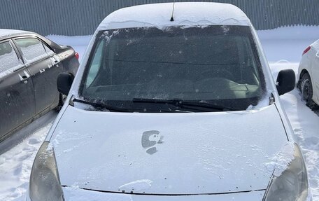 Peugeot Partner II рестайлинг 2, 2012 год, 550 000 рублей, 8 фотография