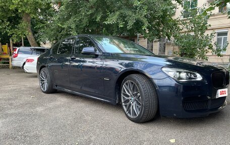 BMW 7 серия, 2009 год, 2 050 000 рублей, 18 фотография