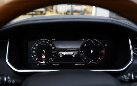 Land Rover Range Rover IV рестайлинг, 2018 год, 5 999 000 рублей, 15 фотография