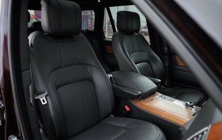 Land Rover Range Rover IV рестайлинг, 2018 год, 5 999 000 рублей, 30 фотография