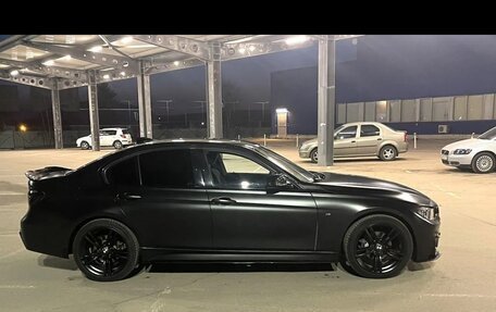 BMW 3 серия, 2014 год, 1 950 000 рублей, 12 фотография