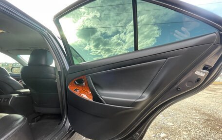 Toyota Camry, 2008 год, 1 300 000 рублей, 11 фотография