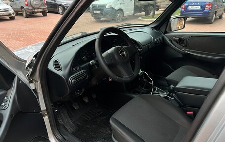 Chevrolet Niva I рестайлинг, 2018 год, 755 000 рублей, 9 фотография