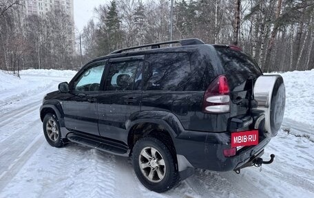 Toyota Land Cruiser Prado 120 рестайлинг, 2004 год, 1 688 000 рублей, 7 фотография