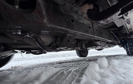 Toyota Land Cruiser Prado 120 рестайлинг, 2004 год, 1 688 000 рублей, 25 фотография