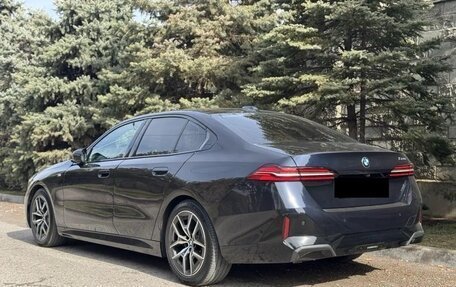 BMW 5 серия, 2024 год, 6 430 000 рублей, 6 фотография