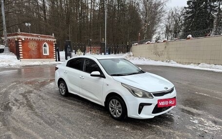 KIA Rio IV, 2019 год, 850 000 рублей, 4 фотография
