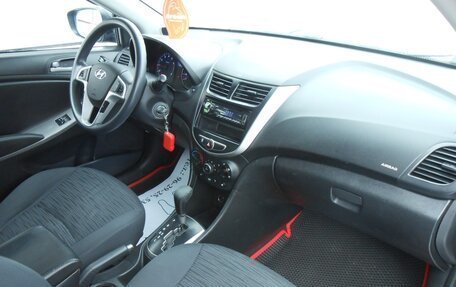 Hyundai Solaris II рестайлинг, 2015 год, 995 000 рублей, 12 фотография