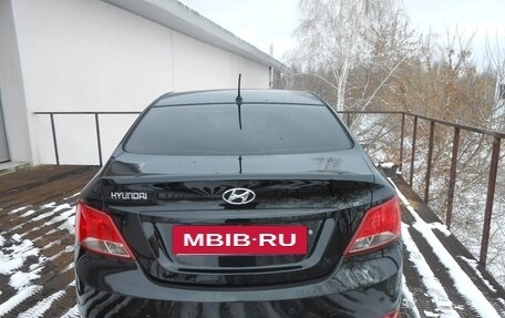 Hyundai Solaris II рестайлинг, 2015 год, 995 000 рублей, 6 фотография