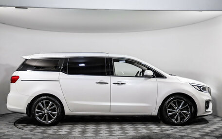 KIA Carnival III, 2018 год, 2 899 000 рублей, 4 фотография