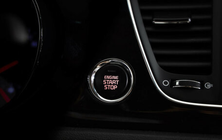 KIA Carnival III, 2018 год, 2 899 000 рублей, 19 фотография