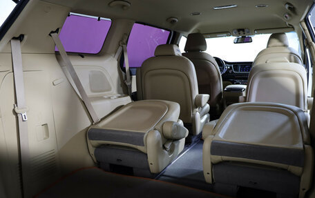 KIA Carnival III, 2018 год, 2 899 000 рублей, 35 фотография