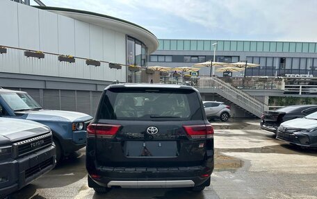 Toyota Land Cruiser, 2025 год, 15 100 000 рублей, 6 фотография