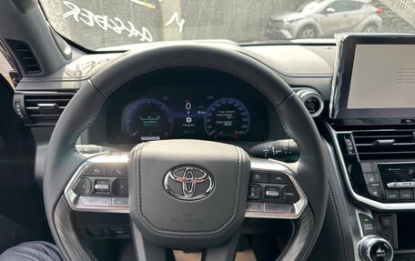 Toyota Land Cruiser, 2025 год, 15 100 000 рублей, 9 фотография