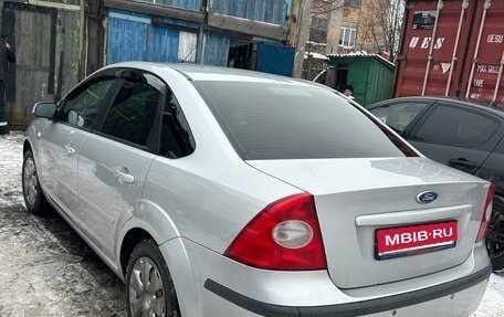 Ford Focus II рестайлинг, 2006 год, 330 000 рублей, 1 фотография
