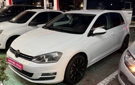 Volkswagen Golf VII, 2013 год, 950 000 рублей, 3 фотография