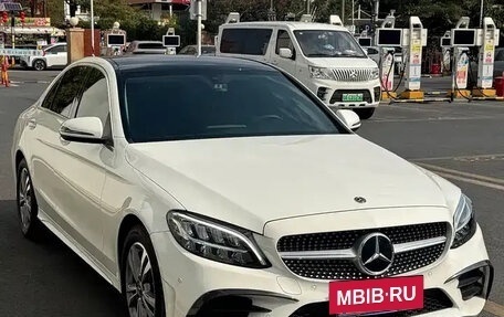 Mercedes-Benz C-Класс, 2021 год, 2 450 000 рублей, 3 фотография