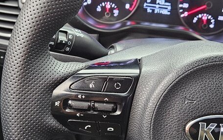 KIA Rio IV, 2018 год, 1 080 000 рублей, 9 фотография