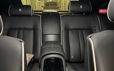 Rolls-Royce Phantom VII рестайлинг, 2015 год, 55 000 000 рублей, 17 фотография