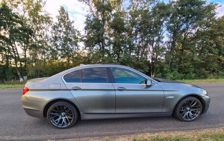 BMW 5 серия, 2011 год, 1 450 000 рублей, 11 фотография