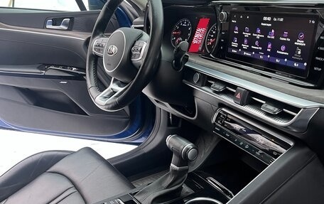 KIA K5, 2021 год, 2 350 000 рублей, 10 фотография