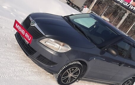 Skoda Fabia II, 2011 год, 450 000 рублей, 2 фотография