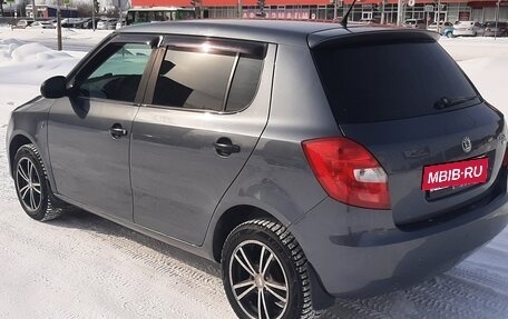 Skoda Fabia II, 2011 год, 450 000 рублей, 4 фотография