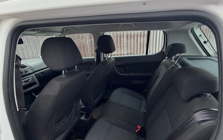 Skoda Fabia II, 2013 год, 750 000 рублей, 12 фотография