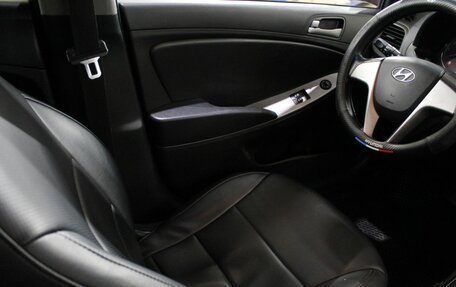 Hyundai Solaris II рестайлинг, 2014 год, 990 000 рублей, 12 фотография