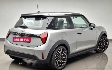 MINI Hatch, 2025 год, 5 250 000 рублей, 3 фотография