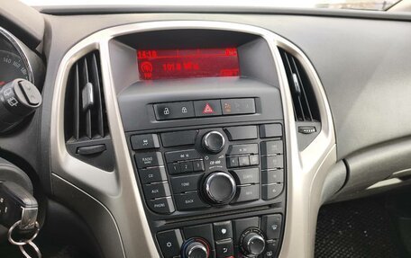 Opel Astra J, 2010 год, 584 000 рублей, 8 фотография