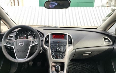 Opel Astra J, 2010 год, 584 000 рублей, 13 фотография
