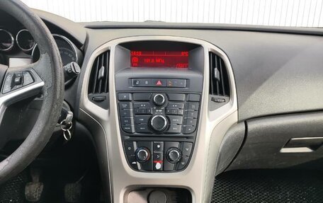 Opel Astra J, 2010 год, 584 000 рублей, 14 фотография