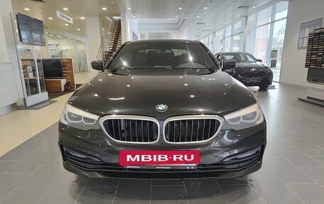 BMW 5 серия, 2018 год, 2 600 000 рублей, 2 фотография