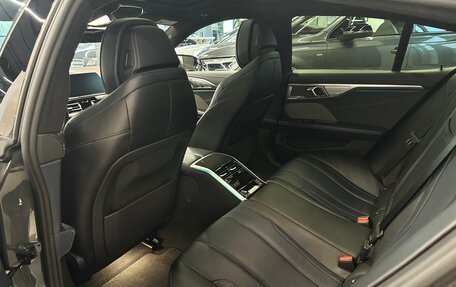 BMW 8 серия, 2021 год, 8 990 000 рублей, 23 фотография